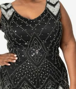 Unique Vintage Plus Size 1920s Black & Silver Sequin Lina Fringe Flapper Dress Clothing