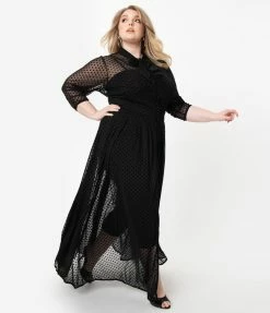 Clothing Unique Vintage Plus Size Black Swiss Dot Starlet Duster