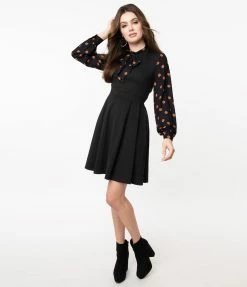 Smak Parlour Black & Pumpkin Print She.E.O. Fit & Flare Dress