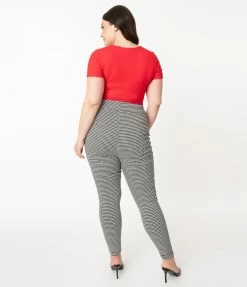 Unique Vintage Plus Size Black Houndstooth Rizzo Cigarette Pants