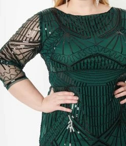 Unique Vintage Plus Size 1920s Emerald & Black Sequin Sleeved Therese Flapper Dress Clothing