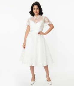 Unique Vintage Off White Lace Nico Bridal Swing Dress