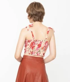 Sale Smak Parlour Peach & Pink Floral Mall Maven Crop Top