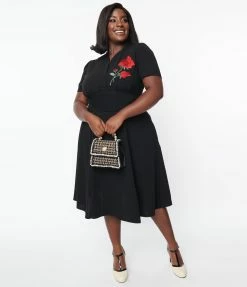 SHEEN Clothing Ltd Plus Size 1950s Black & Red Rose Reema Swing Dress