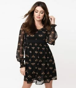 Sale Smak Parlour Black & Bee Print Babe Alert Flare Dress