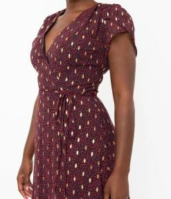 Smak Parlour Burgundy Leopard Print Hide And Go Chic Midi Dress