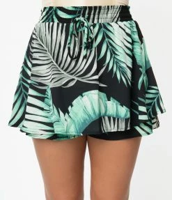 Allie Rose By Ember Clothing Retro Style Green & Black Palm Print Tropical Skort