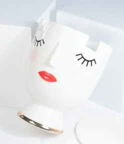 Streamline Lady Hold All Planter Accessories