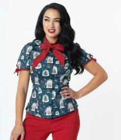 Unique Vintage Gingerbread Village Print Chita Blouse