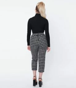 Sale Smak Parlour Black & White Plaid Sunshine Capri Pants