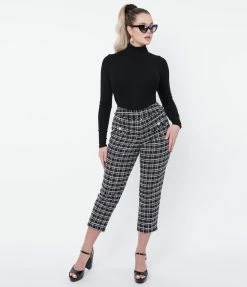 Sale Smak Parlour Black & White Plaid Sunshine Capri Pants
