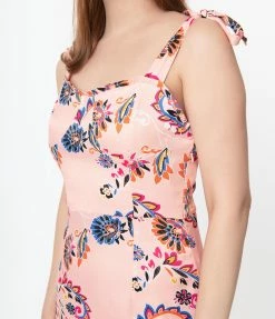 SHEEN Clothing Ltd Light Pink & Paisley Floral Print Devika Pencil Dress