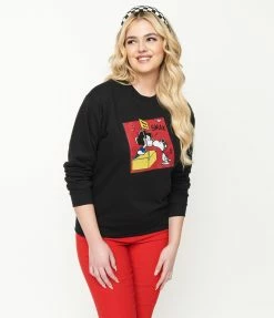 Peanuts X Unique Vintage Kissing Booth Sweatshirt Fan Flair