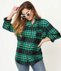 Fan Flair Cakeworthy Green Plaid Friends Joey Flannel