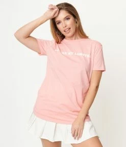 Cakeworthy Friends Lobster Graphic Unisex Tee