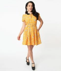 Unique Vintage Yellow & White Floral Print Isla Flare Dress