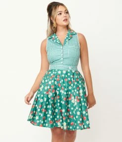 Unique Vintage Green Strawberry Floral Print Collins Wrap Swing Skirt Sale