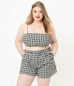 No Less Than Sale Plus Size Black & White Gingham Crop Top