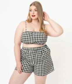 No Less Than Sale Plus Size Black & White Gingham Crop Top