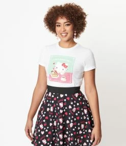 Hello Kitty X Unique Vintage I Love Apple Pie Womens Graphic Tee Fan Flair
