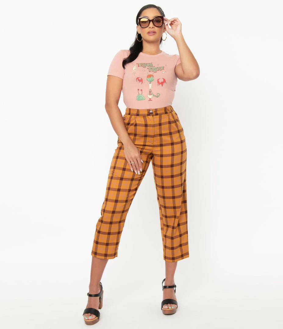 Unique Vintage Dusty Pink Trick Or Treat Womens Graphic Tee