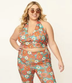 Smak Parlour Plus Size Turquoise & Pink Floral Feelin Groovy Crop Top