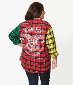 Cakeworthy Plus Size Hogwarts Color Block Flannel