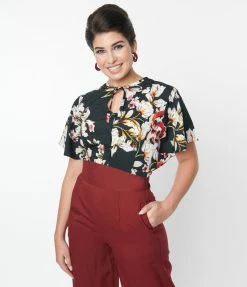 Sale Unique Vintage Dark Green & White Floral Print Cecilia Blouse