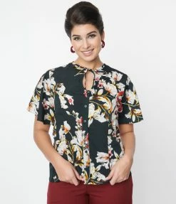 Sale Unique Vintage Dark Green & White Floral Print Cecilia Blouse