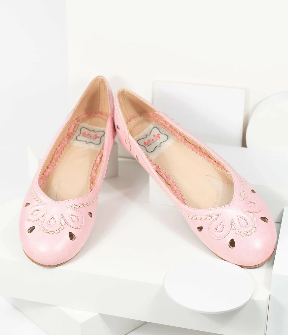 Ellie Shoes Bettie Page Pink Leatherette Cutout Dolly Flats