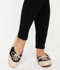 Ellie Shoes Bettie Page Retro Cream & Black Halle Oxford Saddle Shoes
