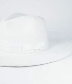 Queens White Panama Wide Brim Hat Hats