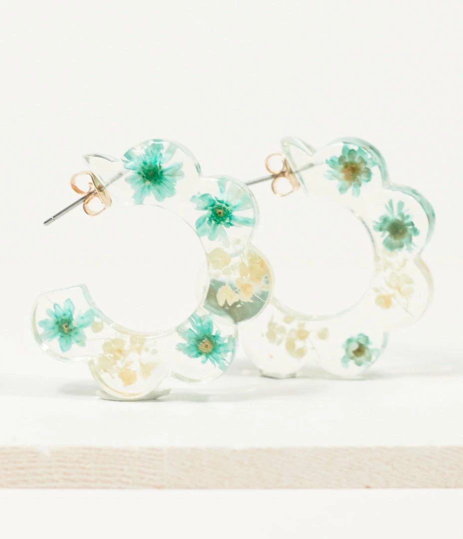 8 Other Reasons Jewelry Blue & White Floral Acrylic Hoop Stud Earrings