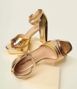 Unique Vintage Metallic Gold Peep Toe Platform Heels Unique Vintage Brand