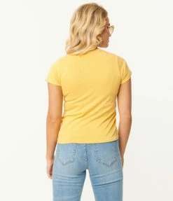 Fan Flair Junk Food Vintage King Of Beers Budweiser Graphic Tee