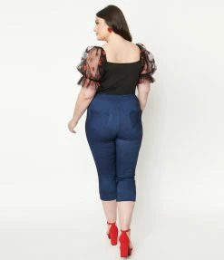 Smak Parlour Plus Size Dark Denim Heart Pocket Smarty Pants Capris Sale