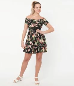 Unique Vintage Black & Pink Roses Spotlight Stealer Flare Dress Sale