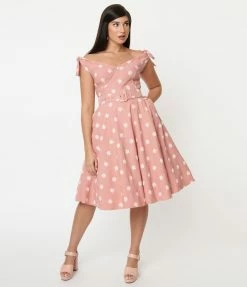 Unique Vintage Pink & Daisy Print Prairie Swing Dress