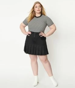 Unique Vintage Plus Size Black Denim Pleated Serena Mini Skirt