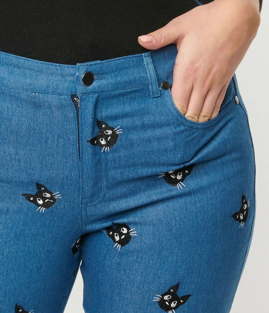 Sale Unique Vintage Blue Denim & Cats Marilyn Jean Capris