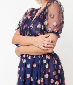 Smak Parlour Navy & Pink Strawberry Roller Queen Crop Blouse