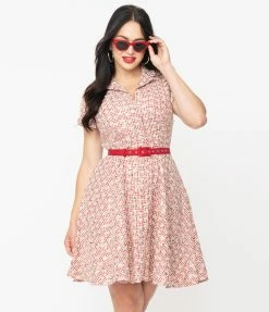 Sale Unique Vintage Red Gingham & White Eyelet Belted Shirtdress