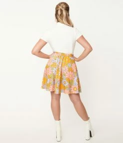 Smak Parlour Avocado Green & Multicolor Daisy Sweet Talk Skirt Sale