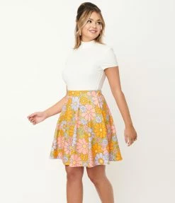 Smak Parlour Avocado Green & Multicolor Daisy Sweet Talk Skirt Sale