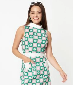 Smak Parlour Green & Pink Checkerboard Daisy Print Mod Top Sale