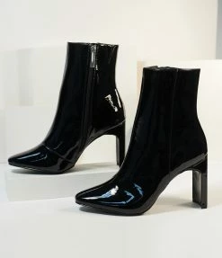 East Lion (Qupid) Black Patent Leatherette Pointed Toe Booties Boots