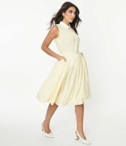 Sale Unique Vintage Yellow Gingham & White Daisies Darlene Swing Dress