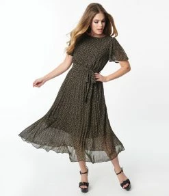 Polagram (Well Made) Black & Ivory Ditsy Leaf Midi Dress