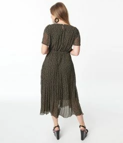 Polagram (Well Made) Black & Ivory Ditsy Leaf Midi Dress