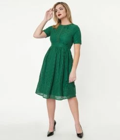 Polagram (Well Made) Green Floral Lace Swing Dress